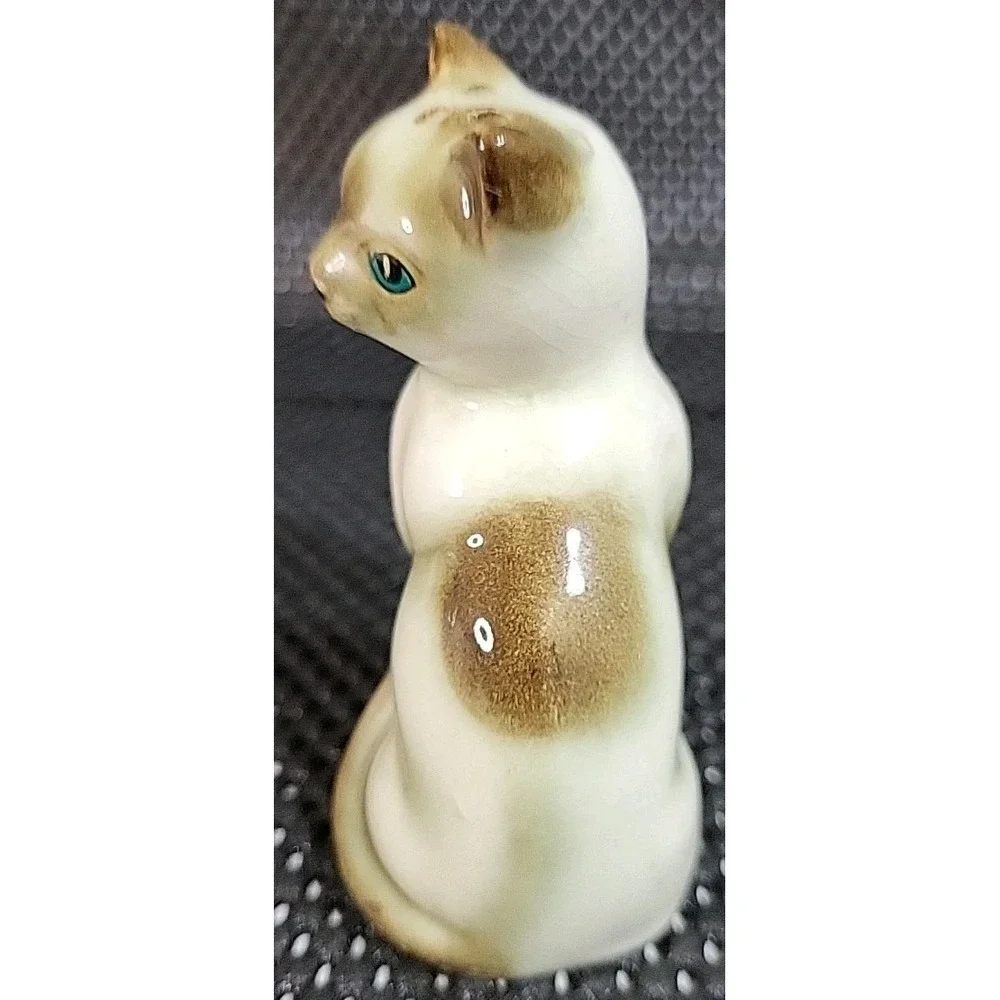 Vtg MCM Ceramic Siamese Cats Salt Pepper Figurines Turquoise Color Eyes Japan